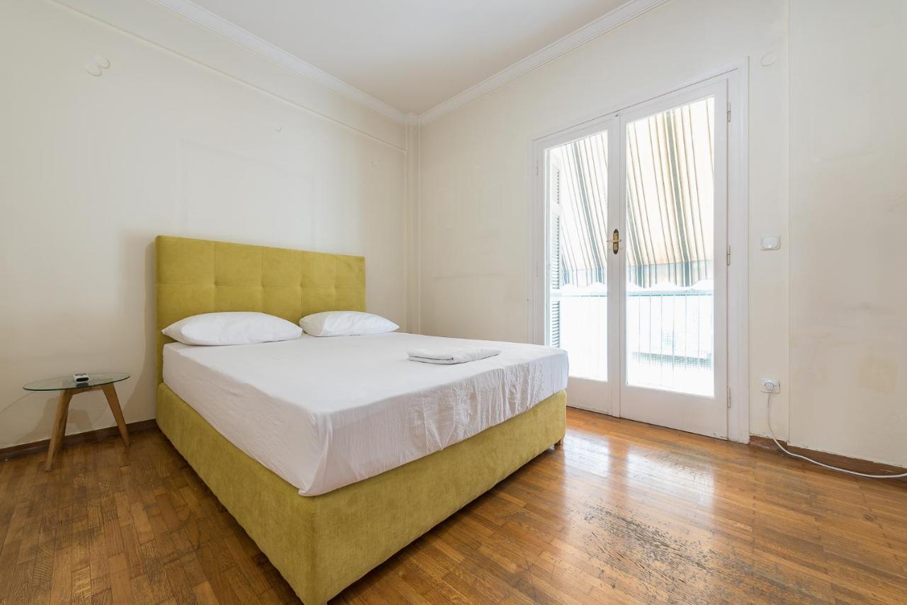 Victoria Apartment Atene Esterno foto