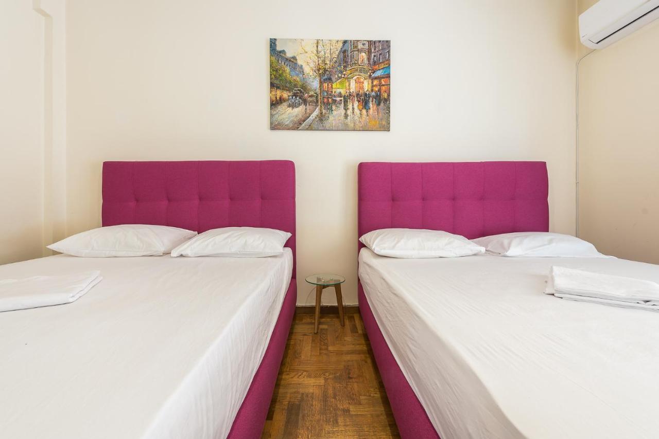 Victoria Apartment Atene Esterno foto