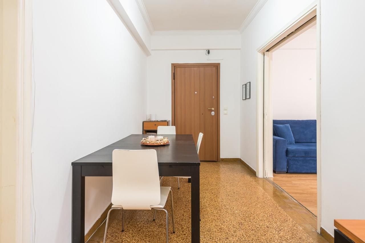 Victoria Apartment Atene Esterno foto