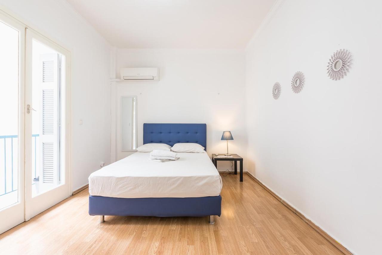 Victoria Apartment Atene Esterno foto